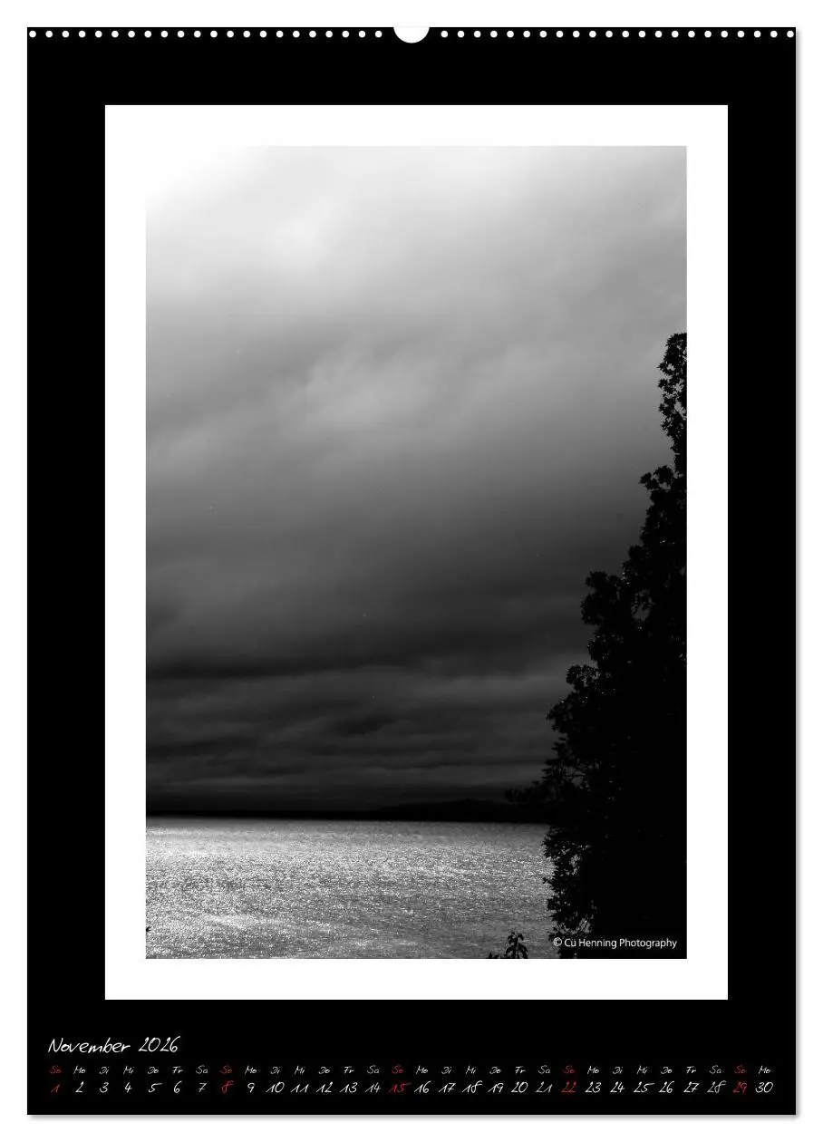 Bild: 9783516475104 | Lichtermeer (hochwertiger Premium Wandkalender 2026 DIN A2 hoch),...