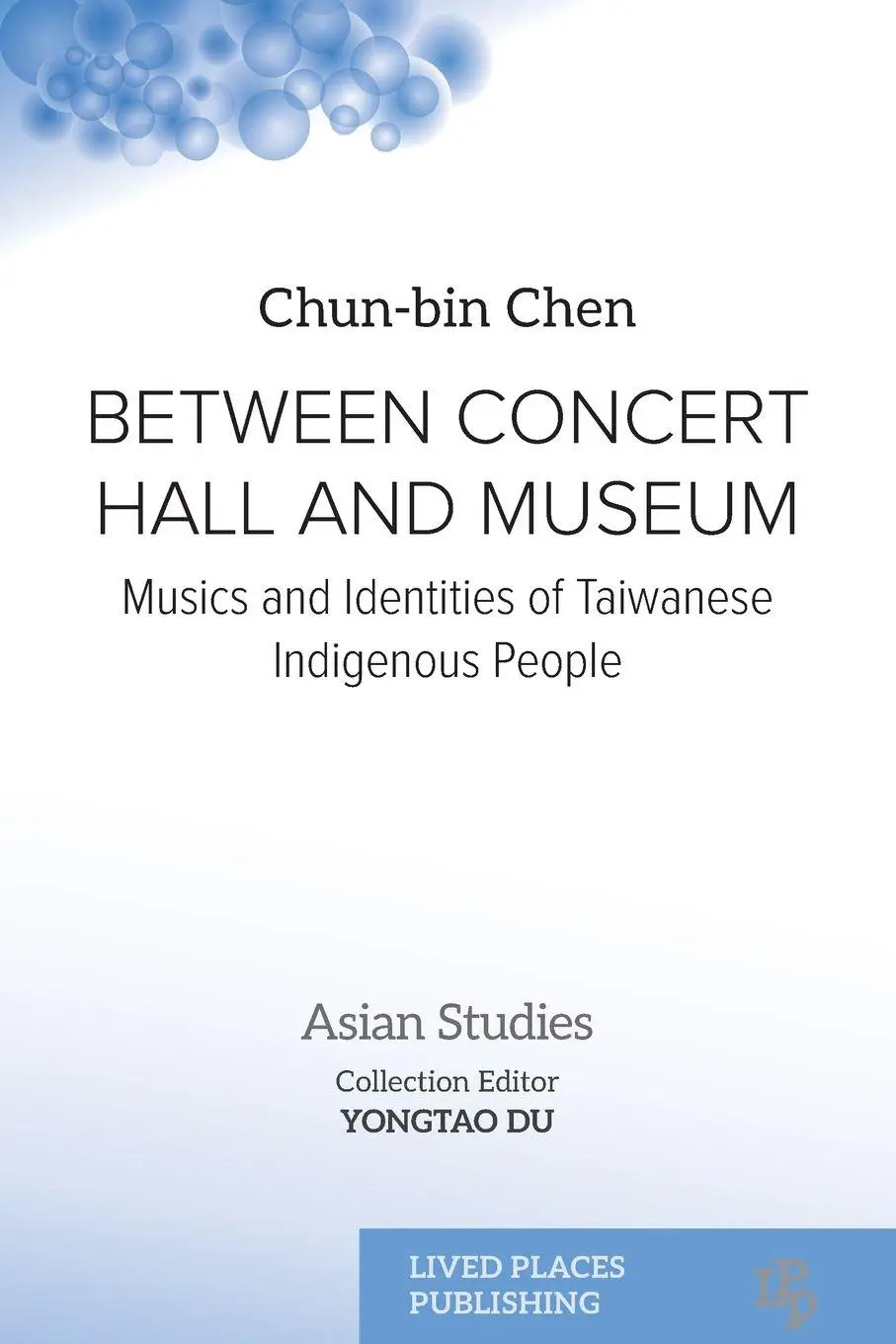 Cover: 9781918526004 | BETWEEN CONCERT HALL AND MUSEUM | Chun-Bin Chen | Taschenbuch | 2026