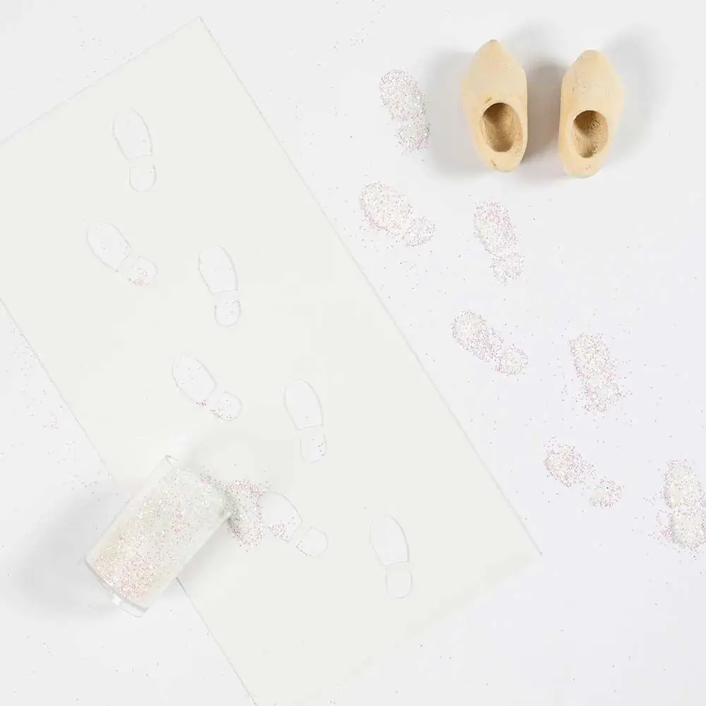 Bild: 5712854587204 | Fußabdrücke, Mini-Kreativ-Set für Wichteltüre | WT204 | Deutsch | 2024