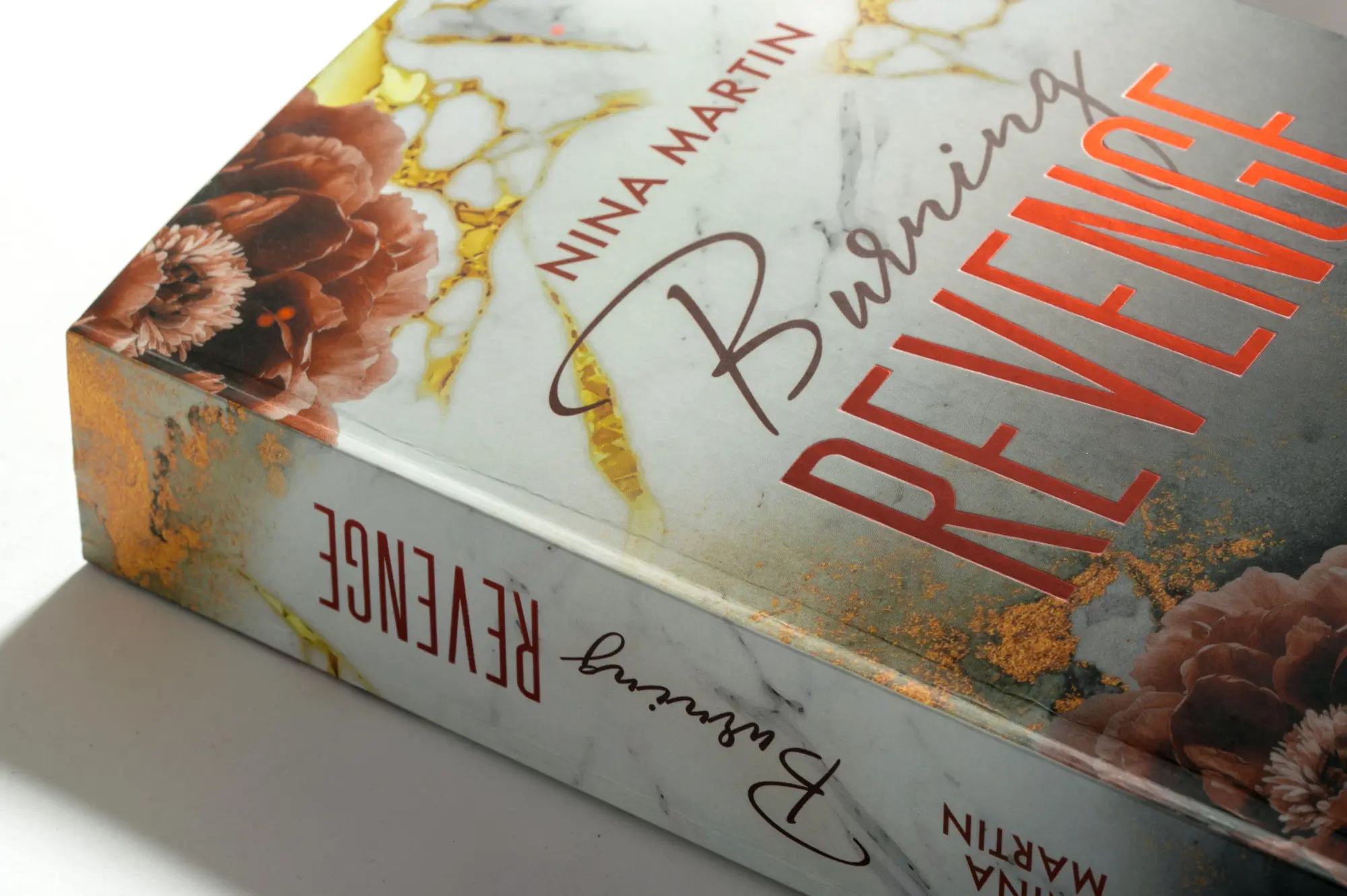 Bild: 9783570168004 | Burning Revenge | Nina Martin | Taschenbuch | Die Revenge-Reihe | 2026
