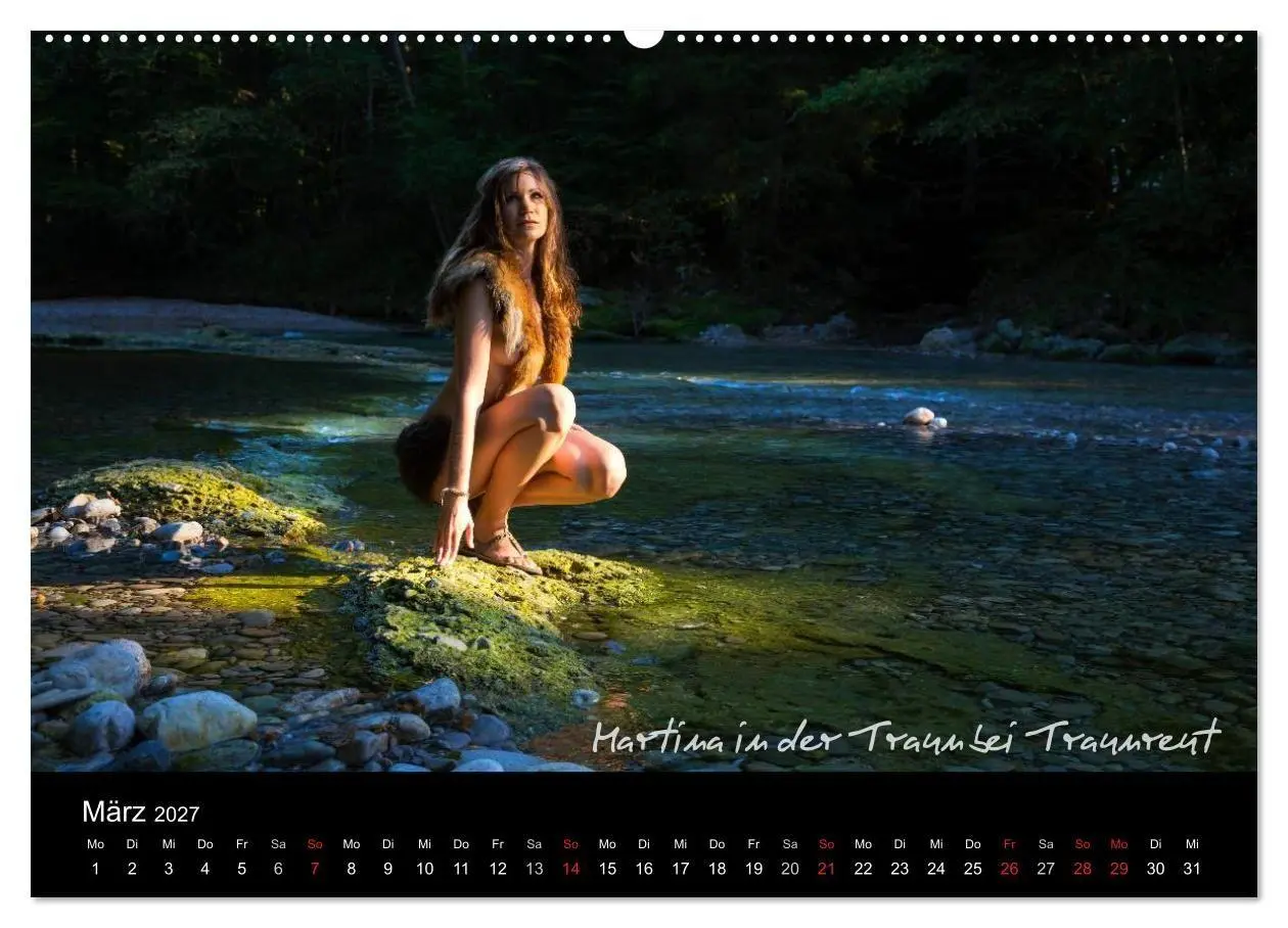 Bild: 9783594088104 | Chiemgau-Mädels (Wandkalender 2027 DIN A2 quer), CALVENDO...