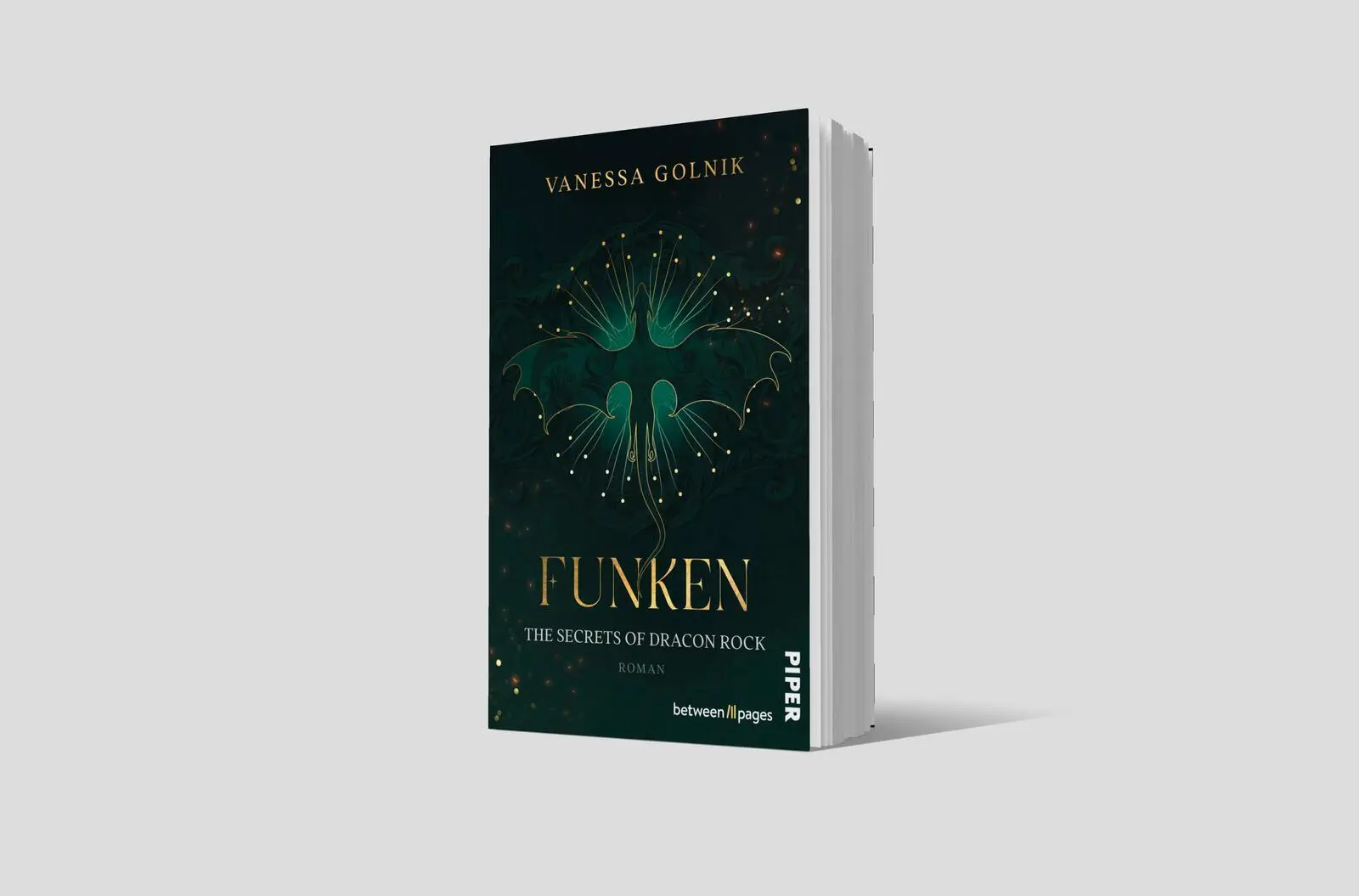 Bild: 9783492508704 | Funken - The Secrets of Dracon Rock | Vanessa Golnik | Taschenbuch