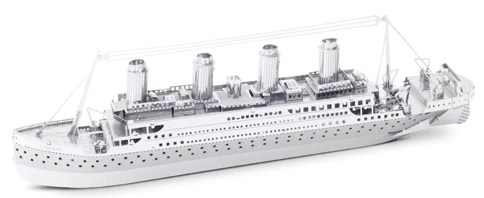 Cover: 32309010305 | Metal Earth: Titanic | Steel Model Kit | 502602 | 2018 | InVento