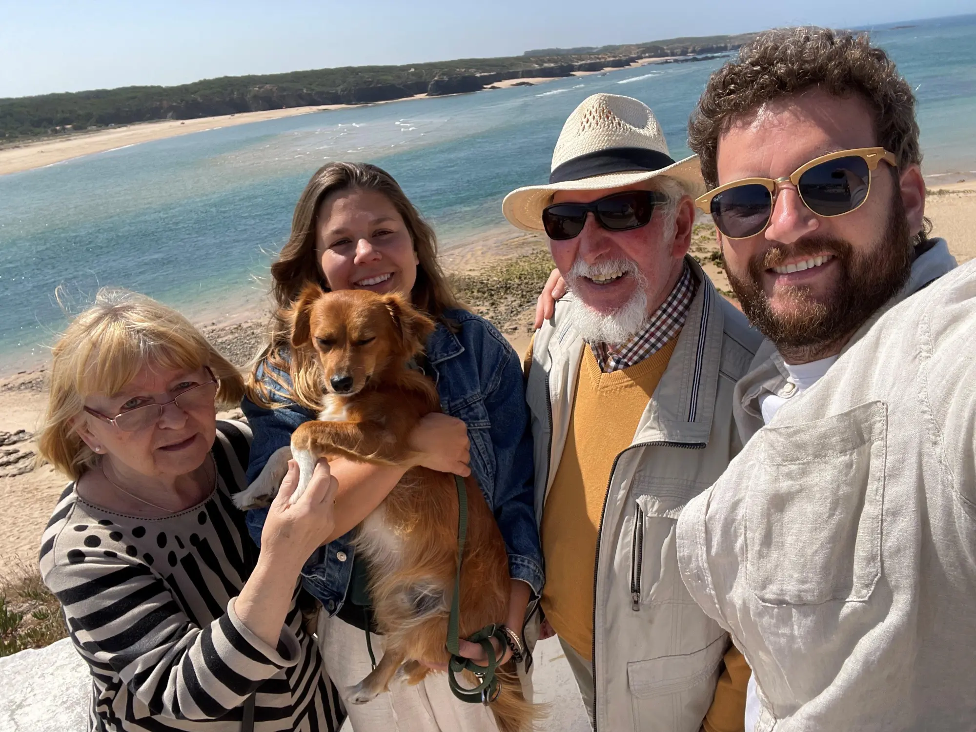 Bild: 9783987011405 | Alzheimer. Arschloch. Algarve. | Oliver Kneip | Taschenbuch | 272 S.