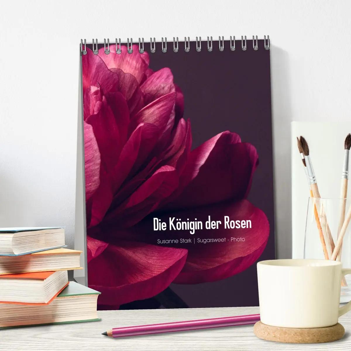 Bild: 9783516421705 | Die Königin der Rosen (Tischkalender 2026 DIN A5 hoch), CALVENDO...