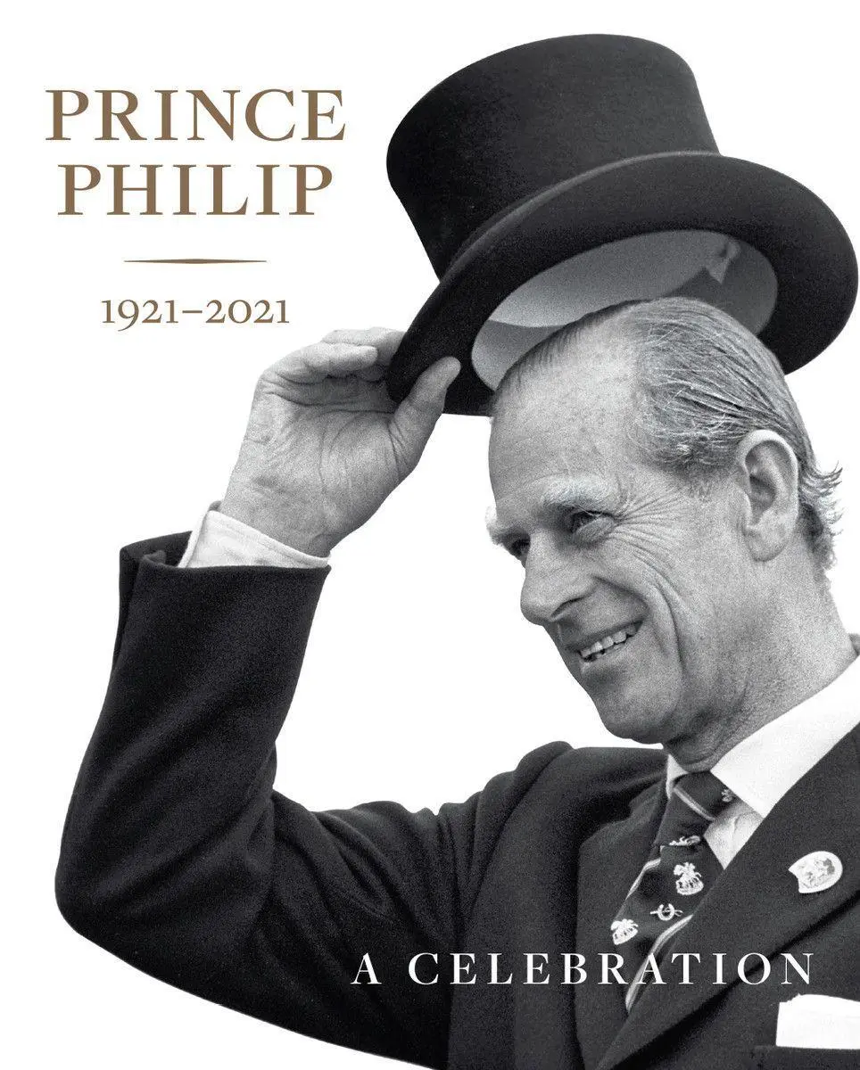 Cover: 9781909741805 | Prince Philip 1921-2021 | A Celebration | Deborah Clarke (u. a.)