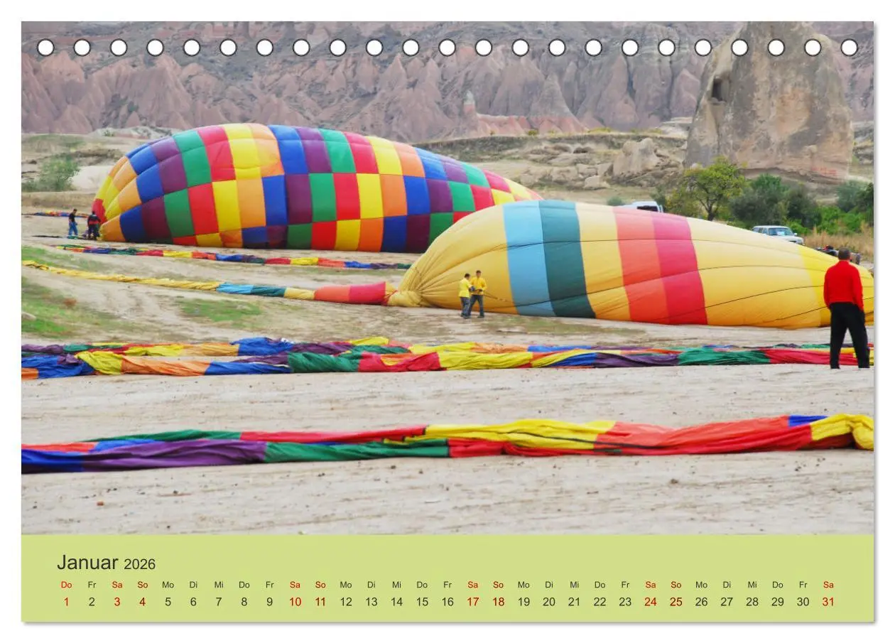 Bild: 9783457383605 | Ballonfahrt in Kappadokien (Tischkalender 2026 DIN A5 quer),...