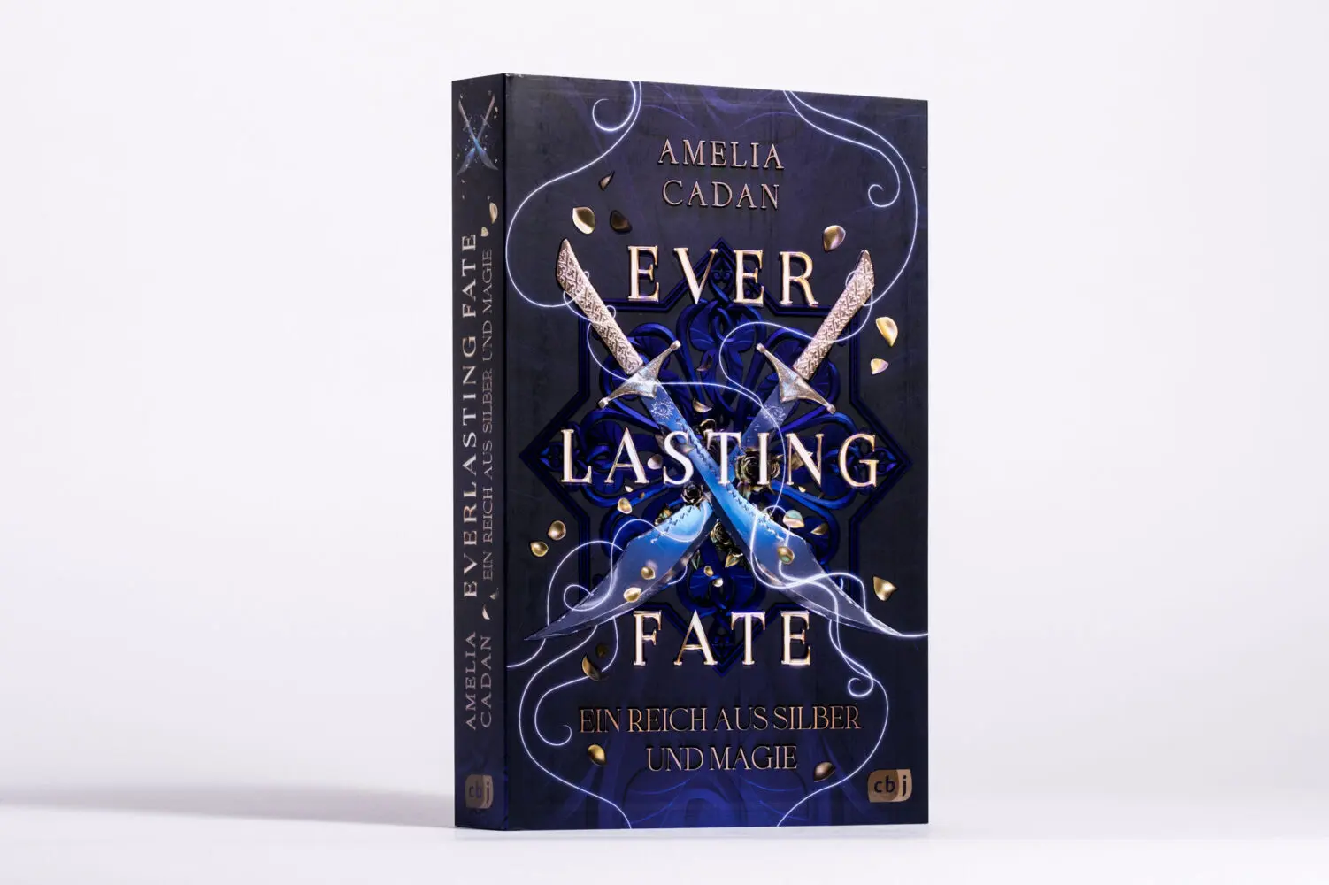 Bild: 9783570167205 | Everlasting Fate - Ein Reich aus Silber und Magie | Amelia Cadan | cbj