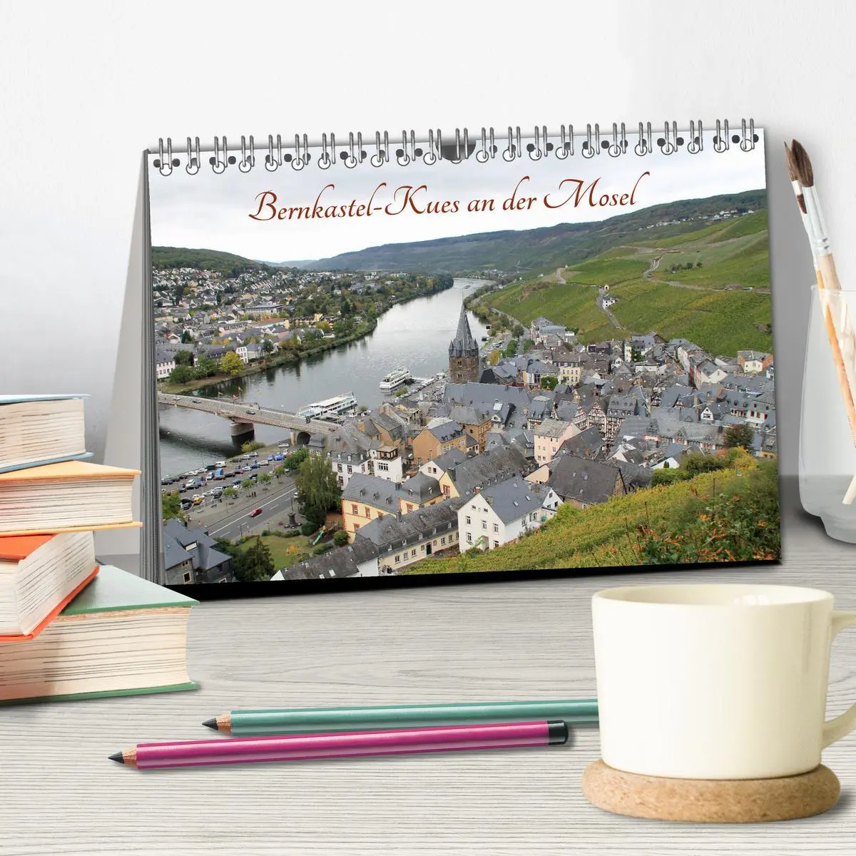 Bild: 9783457898505 | Bernkastel-Kues an der Mosel (Tischkalender 2026 DIN A5 quer),...