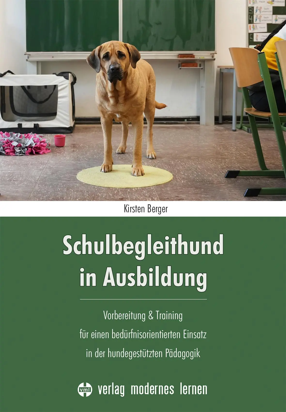 Cover: 9783808009505 | Schulbegleithund in Ausbildung | Kirsten Berger | Taschenbuch | 192 S.