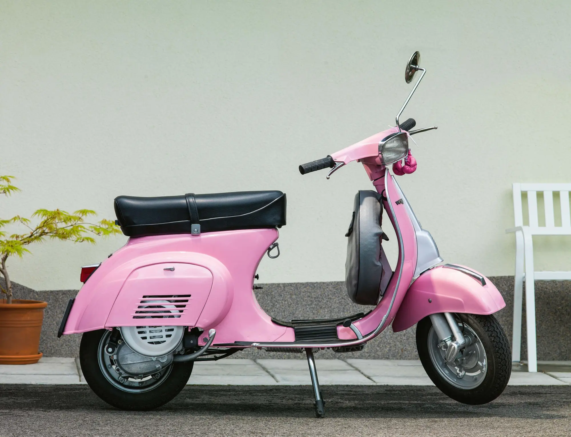 Bild: 9783690190206 | Kalender Vespa 2026 Eintragkalender | Kult-Roller Italien Wandkalender
