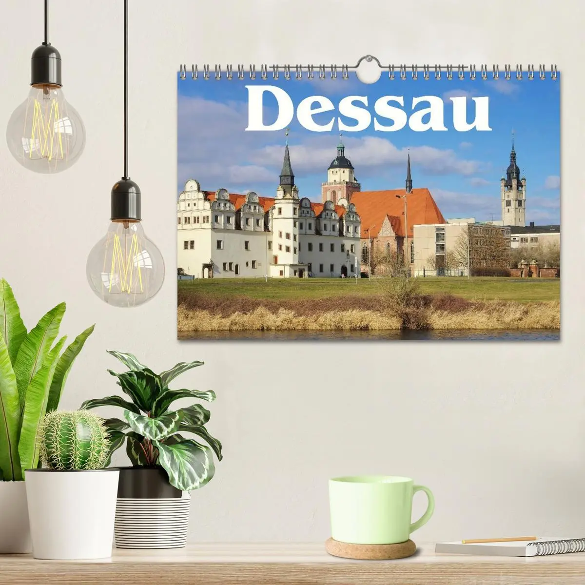Bild: 9783516140606 | Dessau (Wandkalender 2026 DIN A4 quer), CALVENDO Monatskalender | 2026