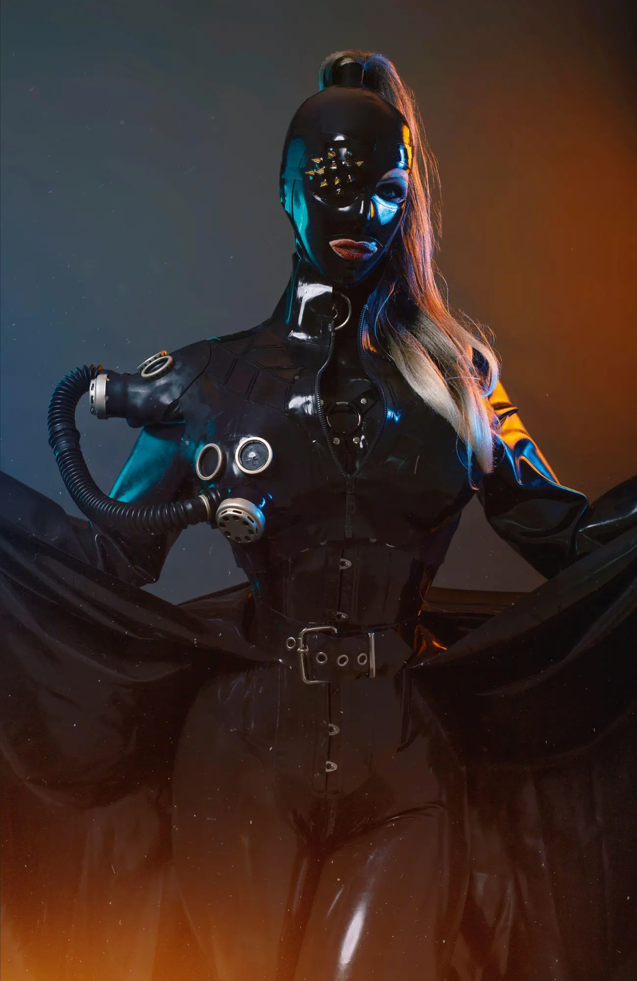 Bild: 9783866082106 | Sacred Skin | A Decade in Latex Photography | Gottlehrer | Buch | 2026