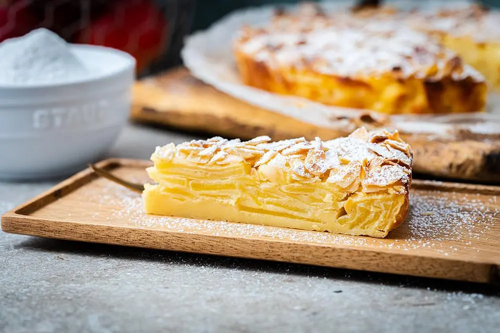 Bild: 9783702242206 | Mann backt Kuchen | Marian Moschen | Buch | 192 S. | Deutsch | 2024