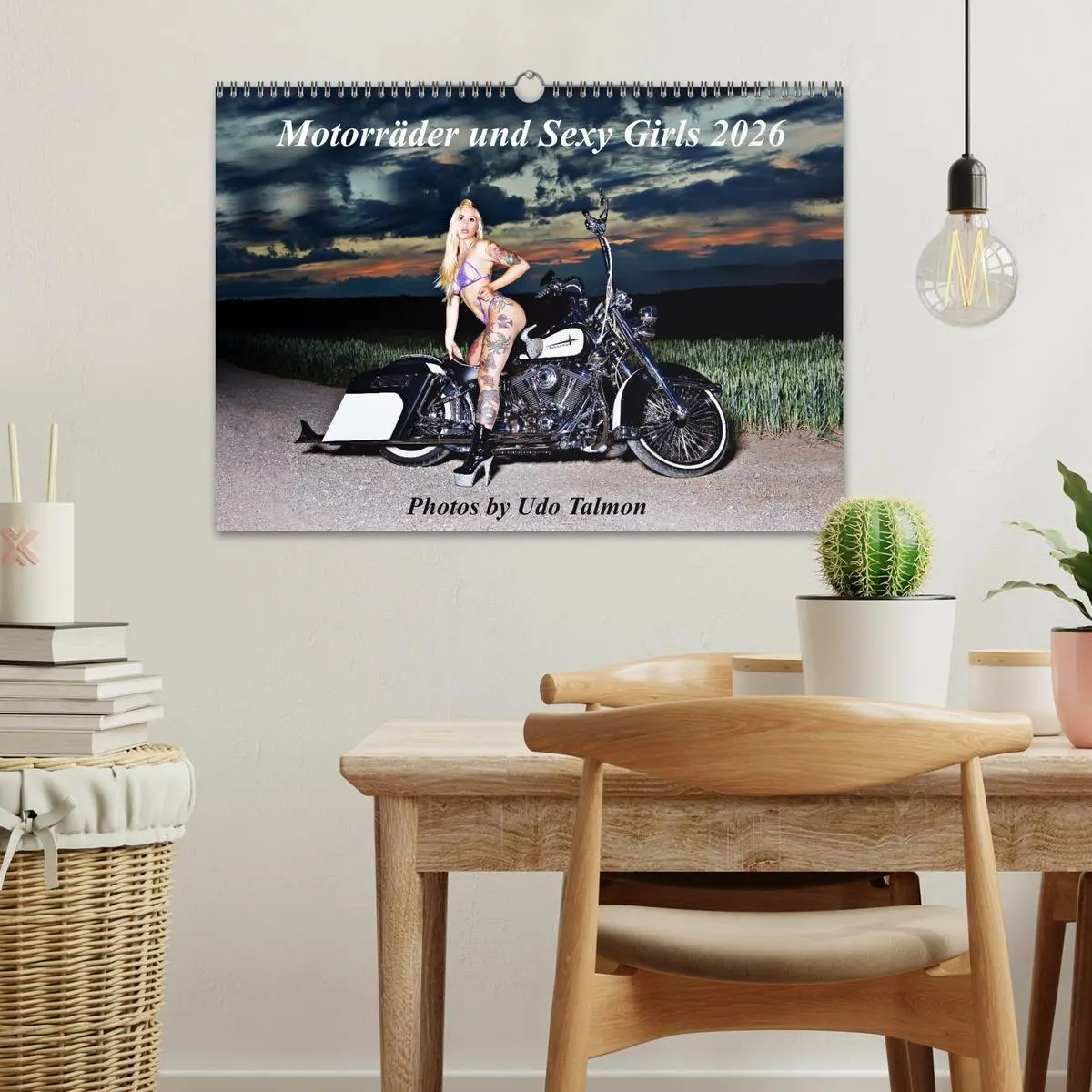 Bild: 9783457583906 | Motorräder und Sexy Girls (Wandkalender 2026 DIN A3 quer), CALVENDO...