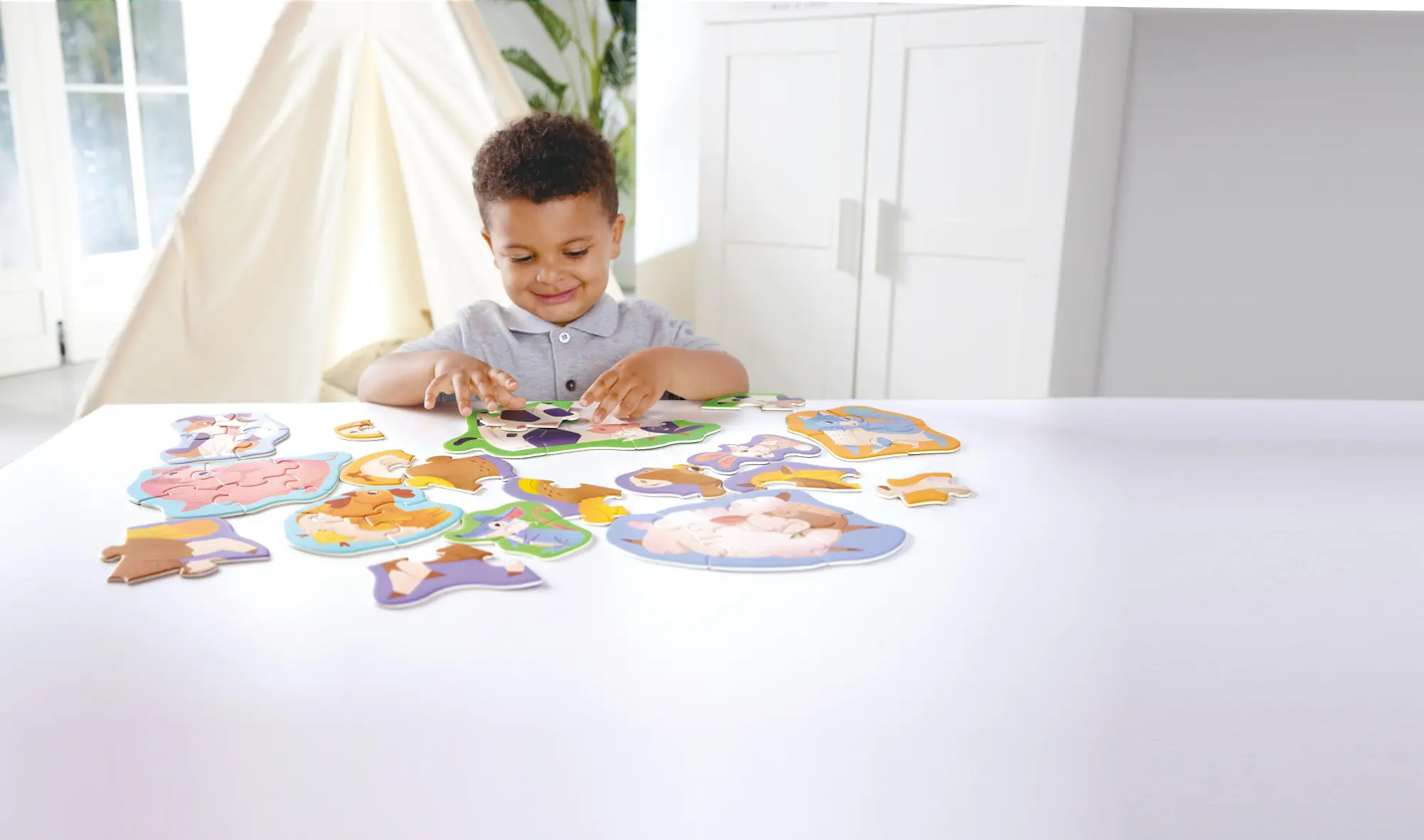 Bild: 6943478047006 | Hape - Bauernhof-Puzzle | Toynamics Europe GmbH | Deutsch | 2025