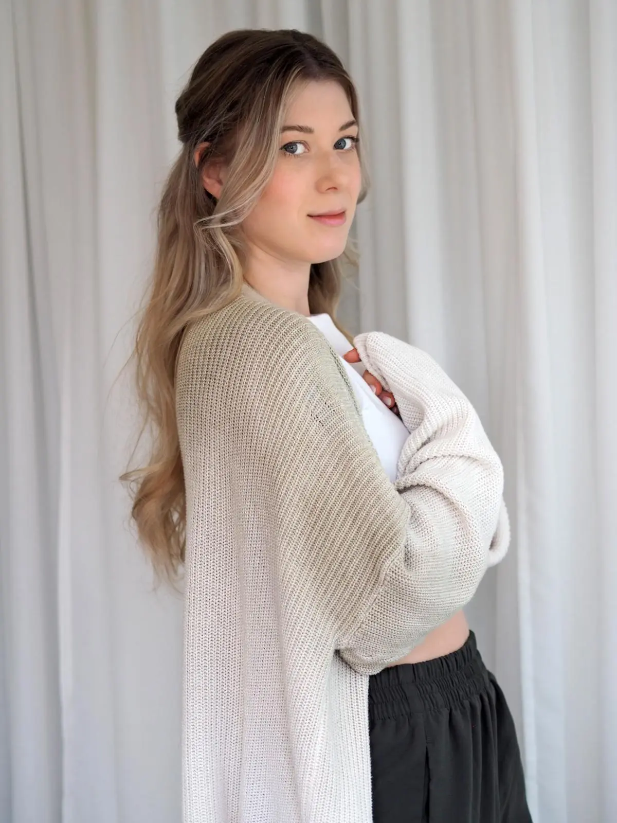 Autor: 9783492508506 | A Forest so dark - Wo das Dunkel erwacht | Lisa Jasmina | Taschenbuch