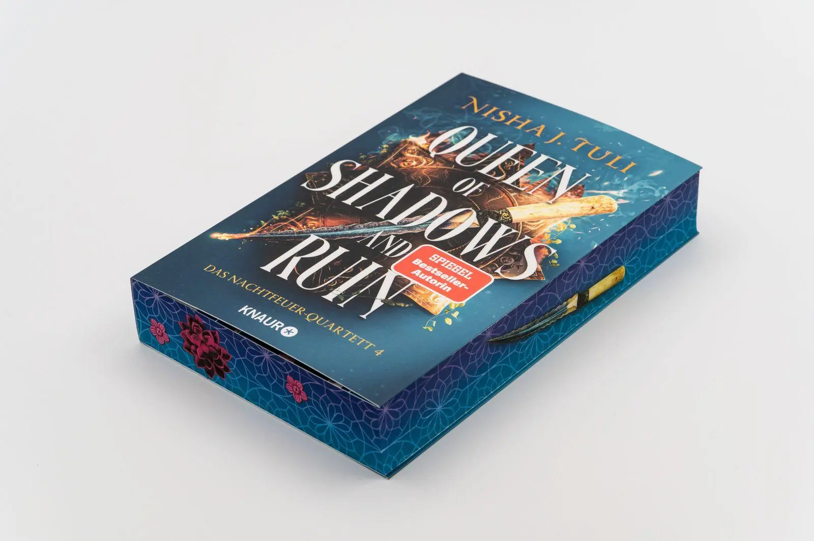 Bild: 9783426560907 | Queen of Shadows and Ruin | Nisha J. Tuli | Taschenbuch | 480 S.
