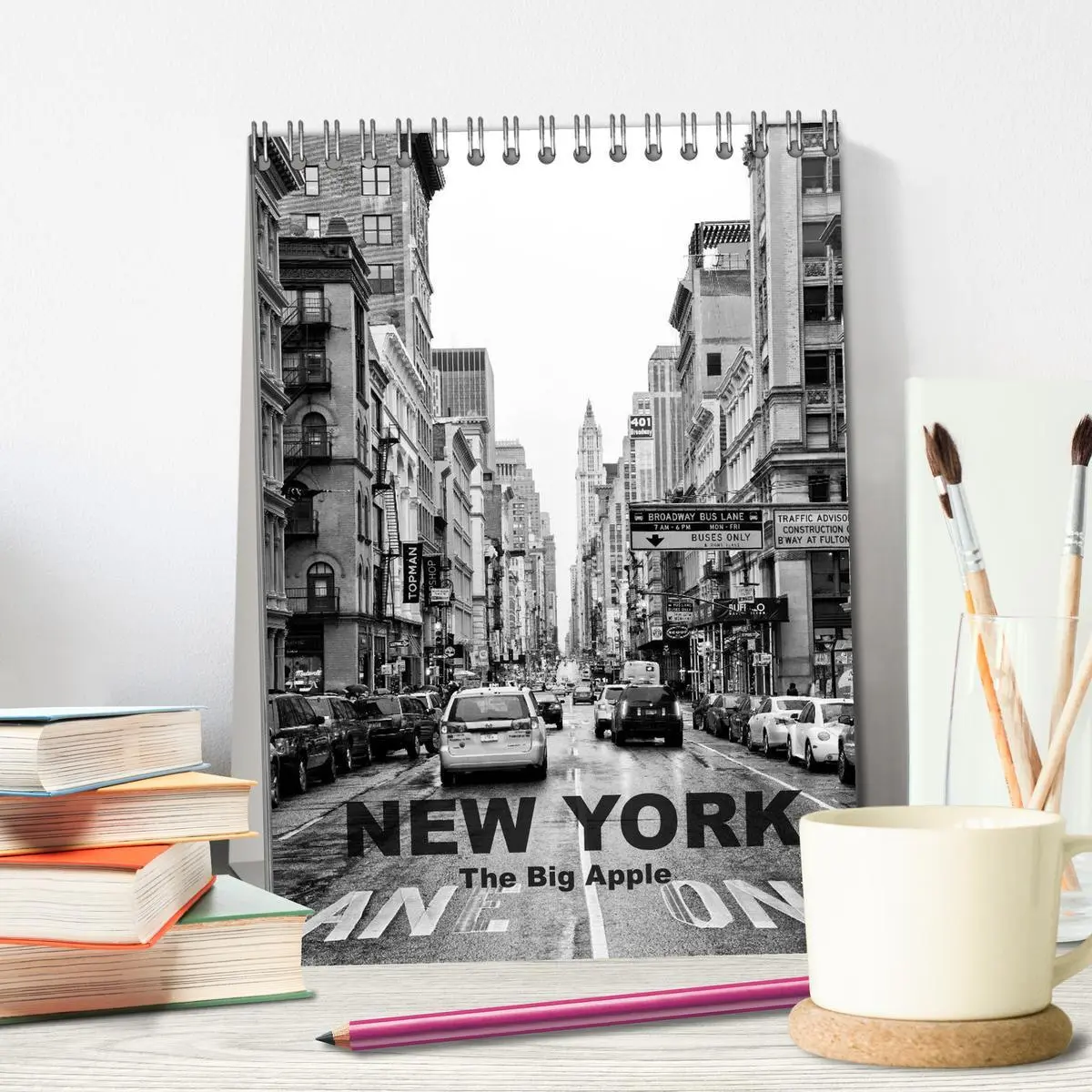 Bild: 9783516473407 | New York - The Big Apple (Tischkalender 2026 DIN A5 hoch), CALVENDO...