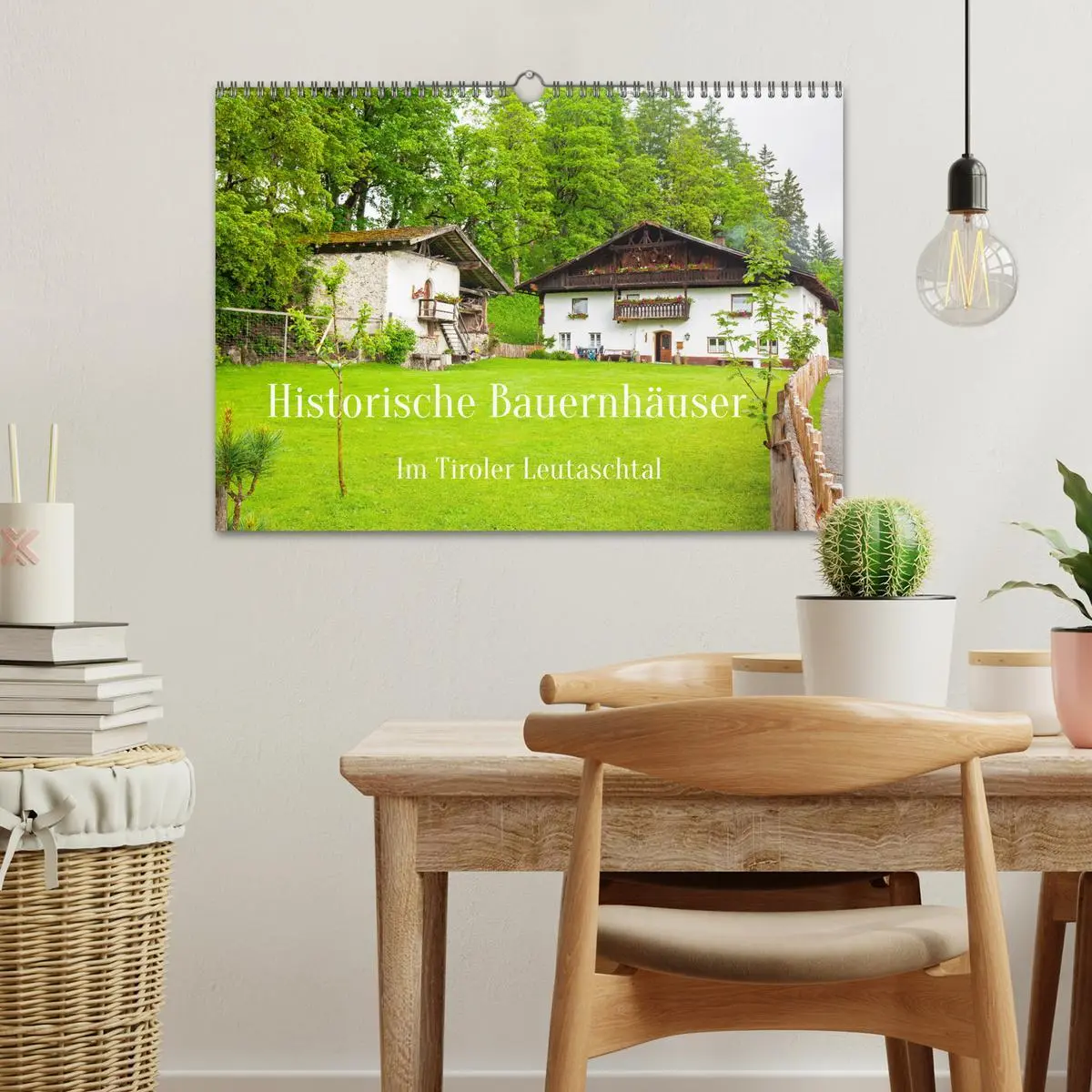 Bild: 9783457394007 | Historische Bauernhäuser im Tiroler Leutaschtal (Wandkalender 2026...