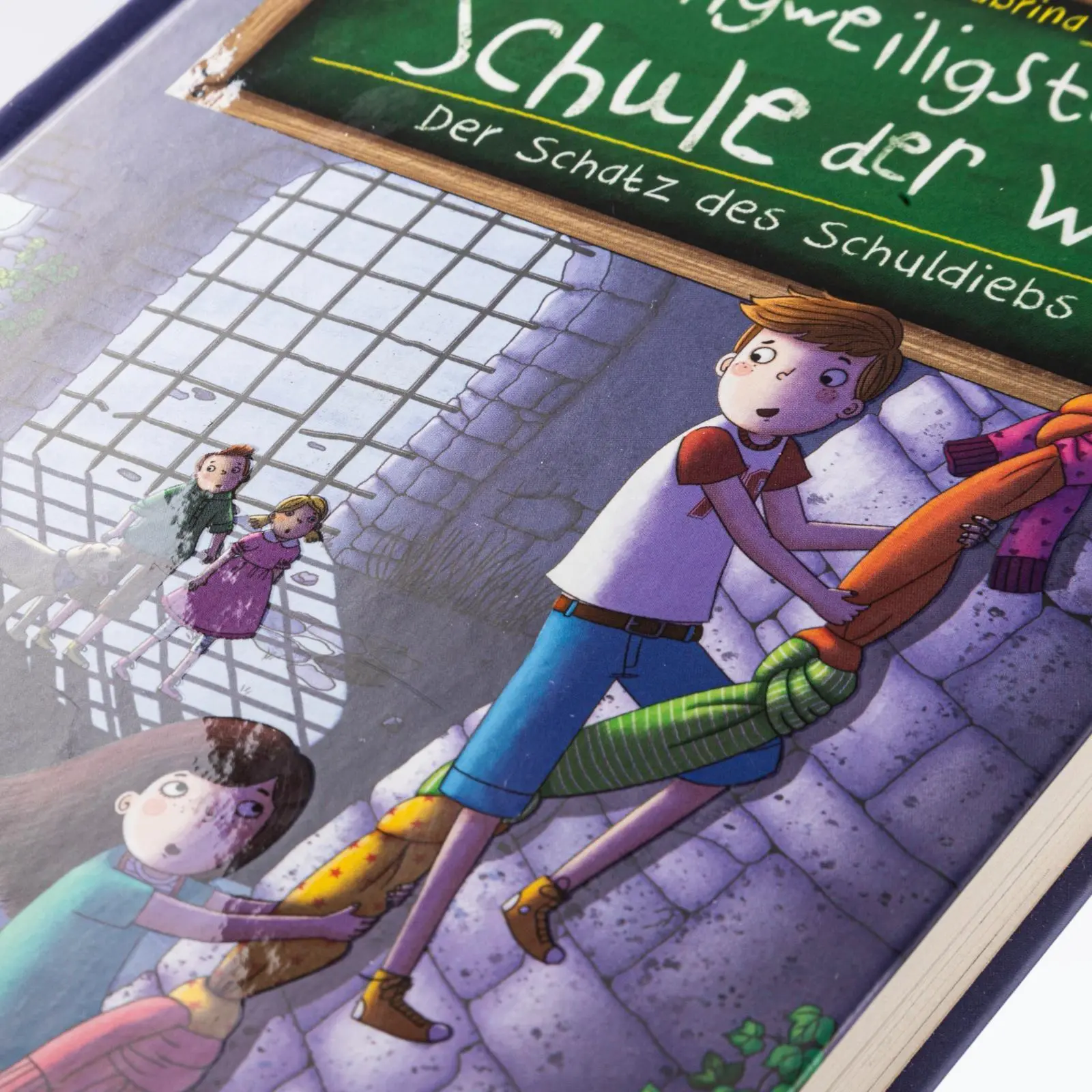 Bild: 9783551654007 | Die unlangweiligste Schule der Welt 10: Der Schatz des Schuldiebs
