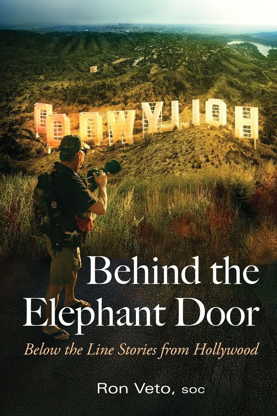 Cover: 9781998315307 | Behind the Elephant Door | Ron Veto | Taschenbuch | Englisch | 2025