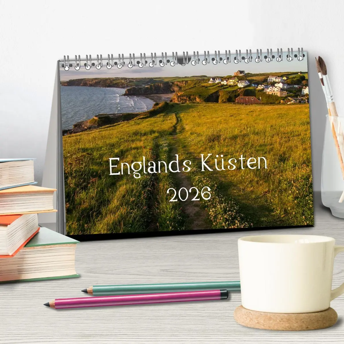 Bild: 9783516158007 | Englands Küsten 2026 (Tischkalender 2026 DIN A5 quer), CALVENDO...