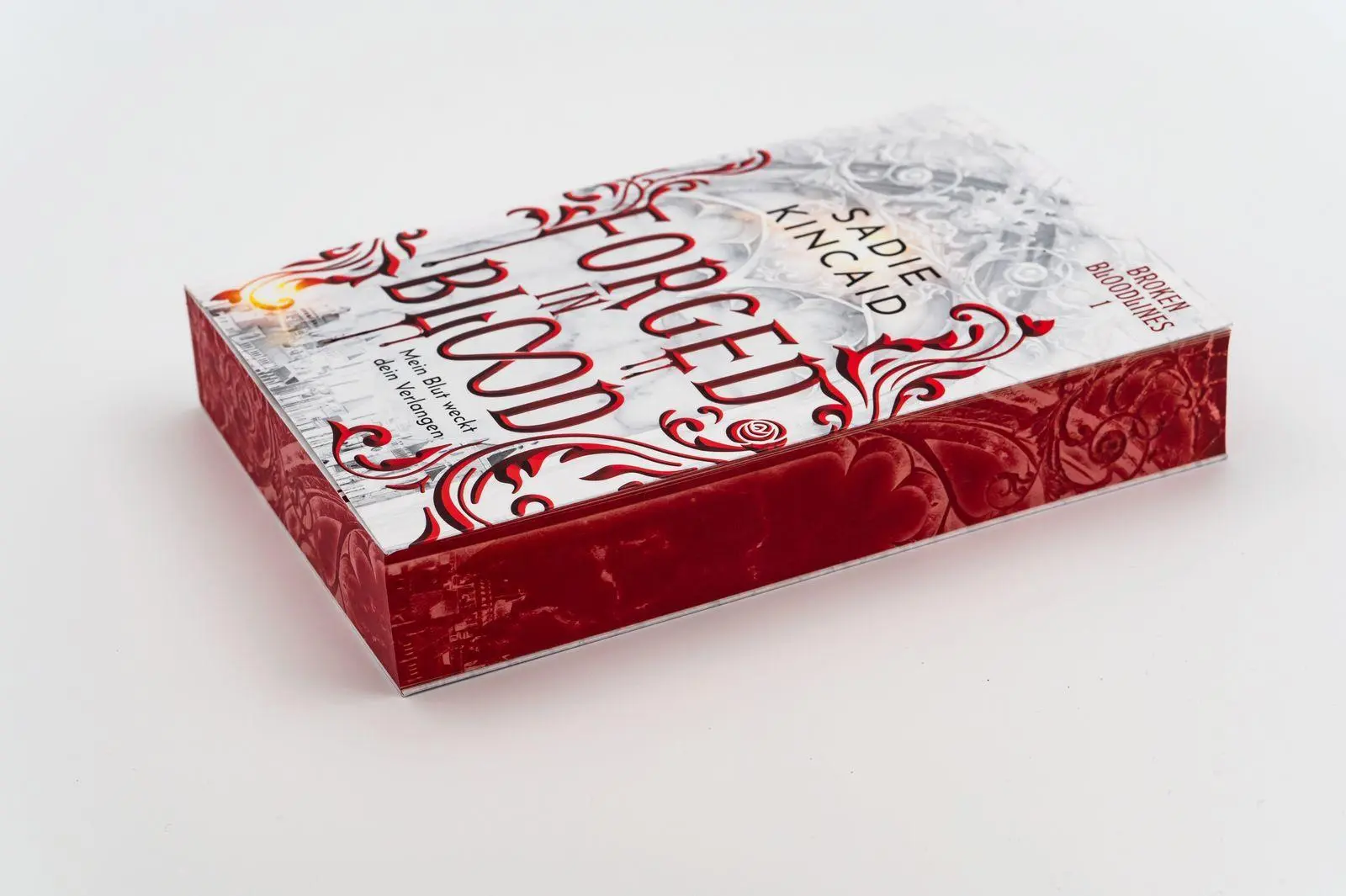 Bild: 9783426569207 | Forged in Blood | Sadie Kincaid | Taschenbuch | Broken Bloodlines