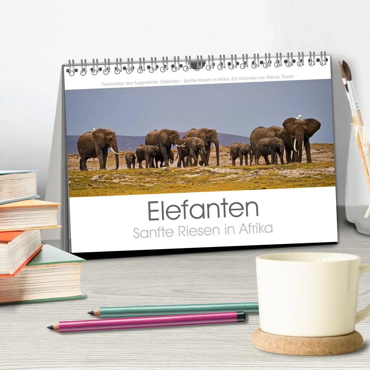 Bild: 9783457980408 | Elefanten - Sanfte Riesen in Afrika (Tischkalender 2026 DIN A5...