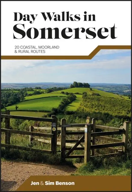 Cover: 9781912560608 | Day Walks in Somerset | 20 coastal, moorland and rural routes | Buch