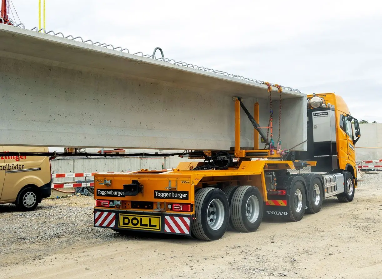 Bild: 9783751611008 | Jahrbuch Schwertransporte &amp; Autokrane 2024 | Taschenbuch | 144 S.