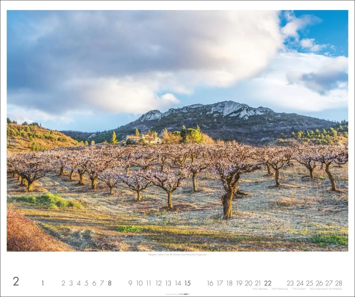 Bild: 9783839902608 | Provence Kalender 2026 - Blühende Lavendelfelder und malerische Dörfer