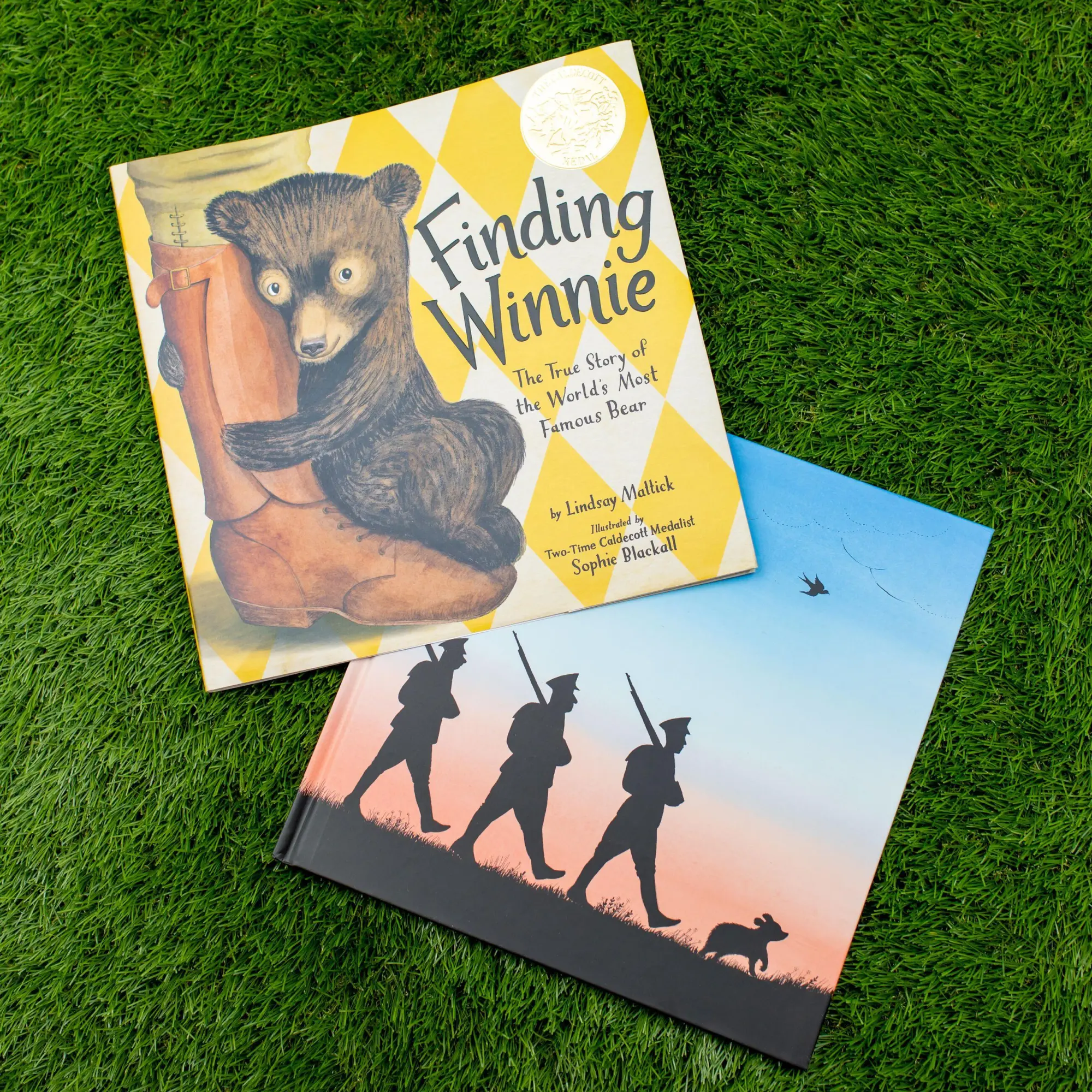 Bild: 9780316324908 | Finding Winnie | Lindsay Mattick | Buch | Gebunden | Englisch | 2015