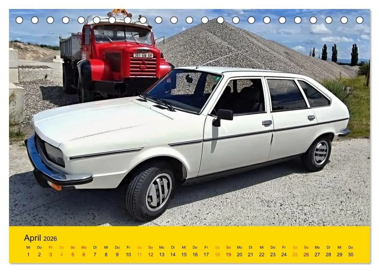 Bild: 9783516726008 | Historische Renault (Tischkalender 2026 DIN A5 quer), CALVENDO...