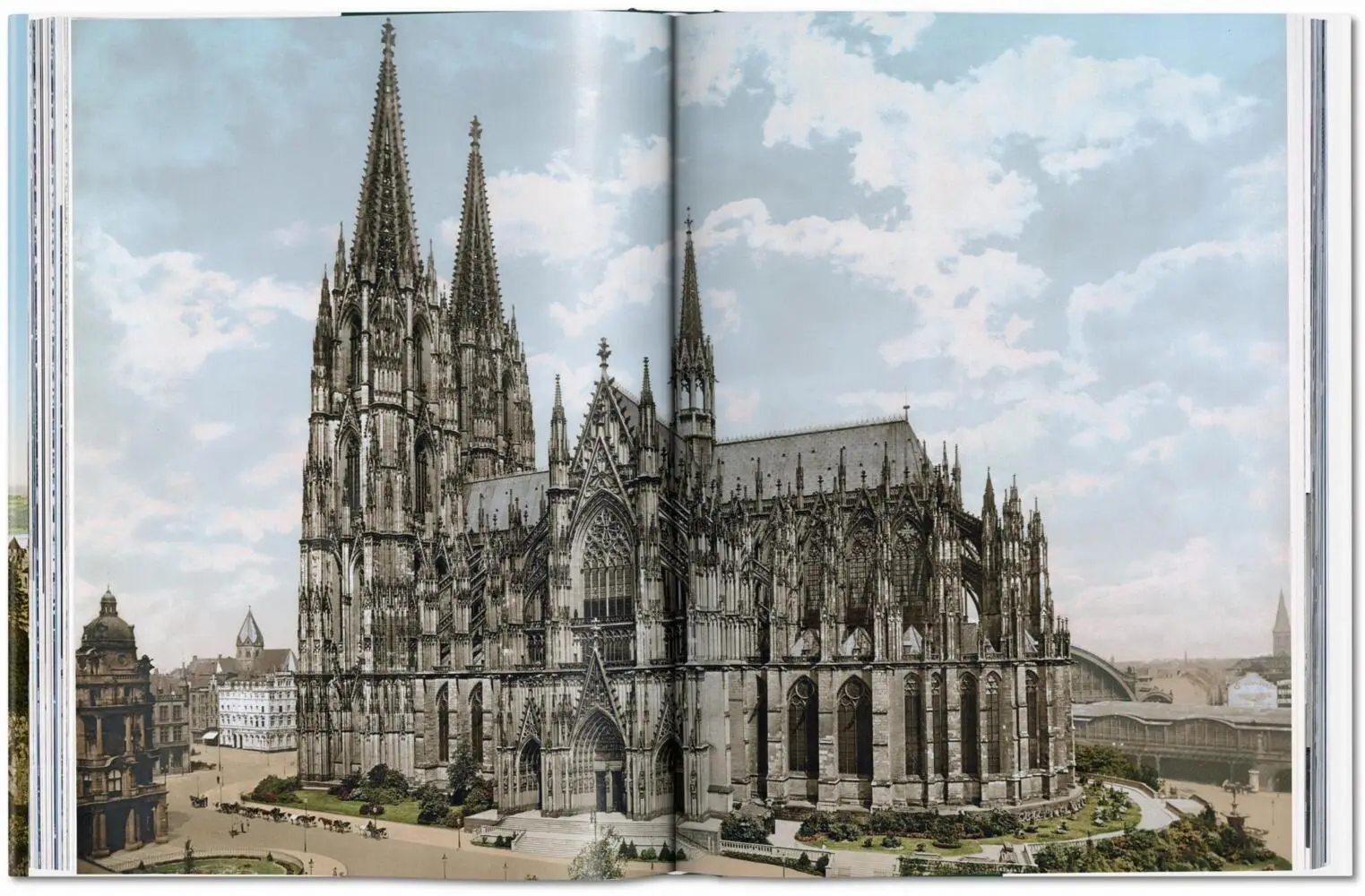 Bild: 9783836576208 | Germany 1900. A Portrait in Colour | Karin Lelonek | Buch | 560 S.