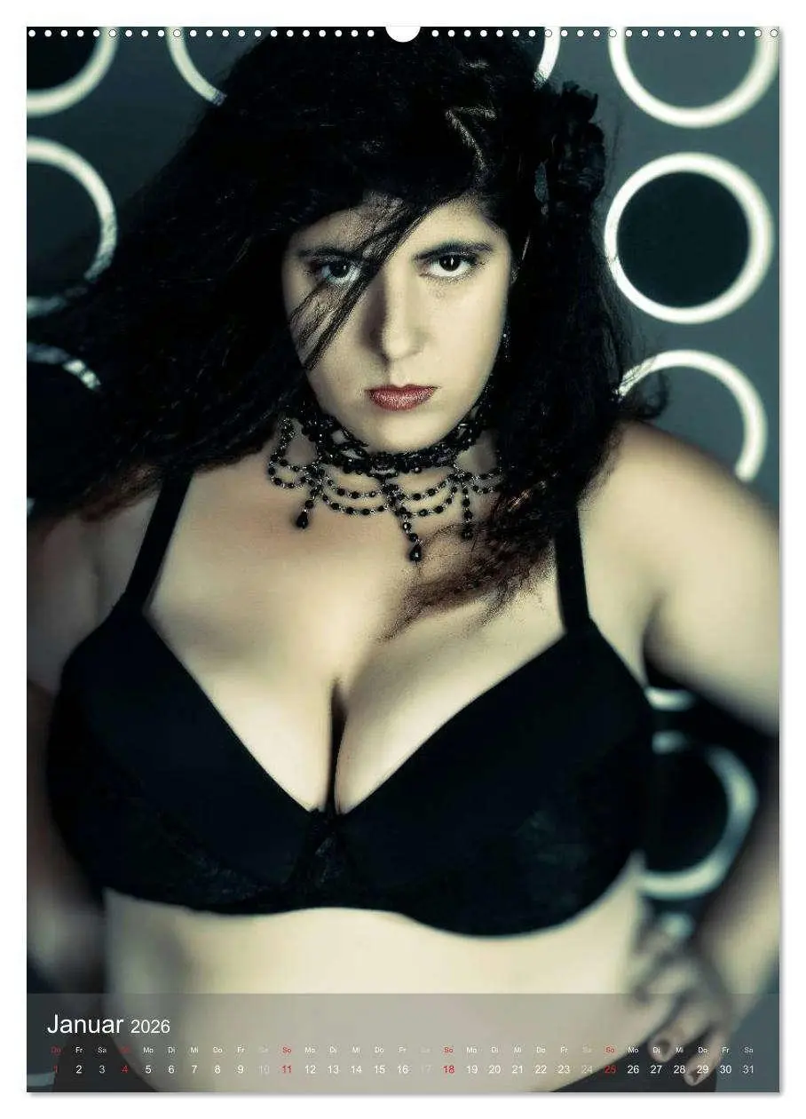 Bild: 9783516476408 | Hot Curves Volume 1 (hochwertiger Premium Wandkalender 2026 DIN A2...
