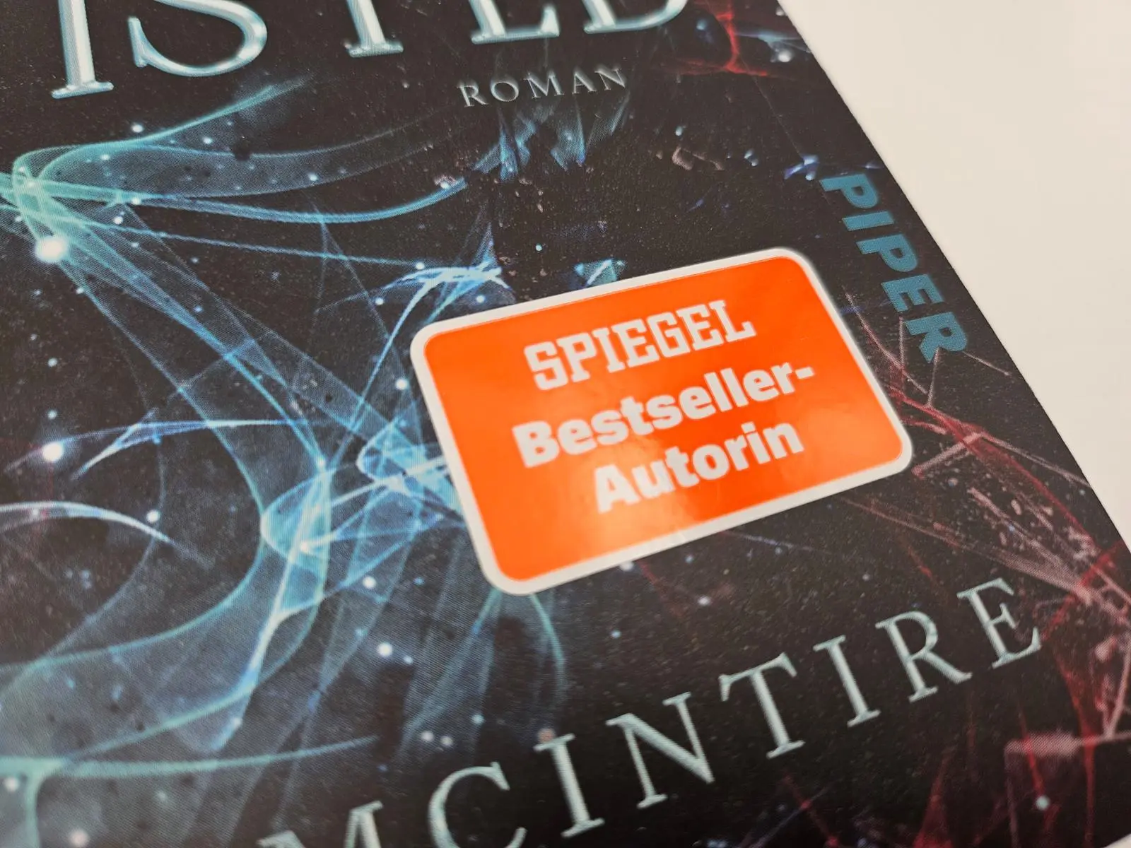 Bild: 9783492508308 | Twisted | Emily Mcintire | Taschenbuch | Never After | 400 S. | 2025