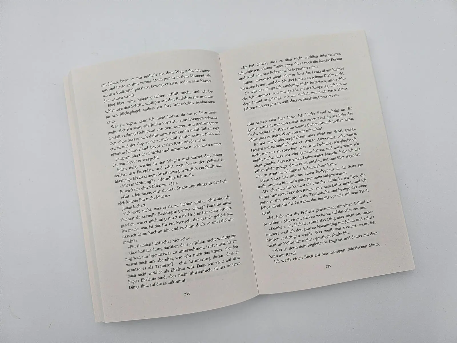 Bild: 9783492508308 | Twisted | Emily Mcintire | Taschenbuch | Never After | 400 S. | 2025