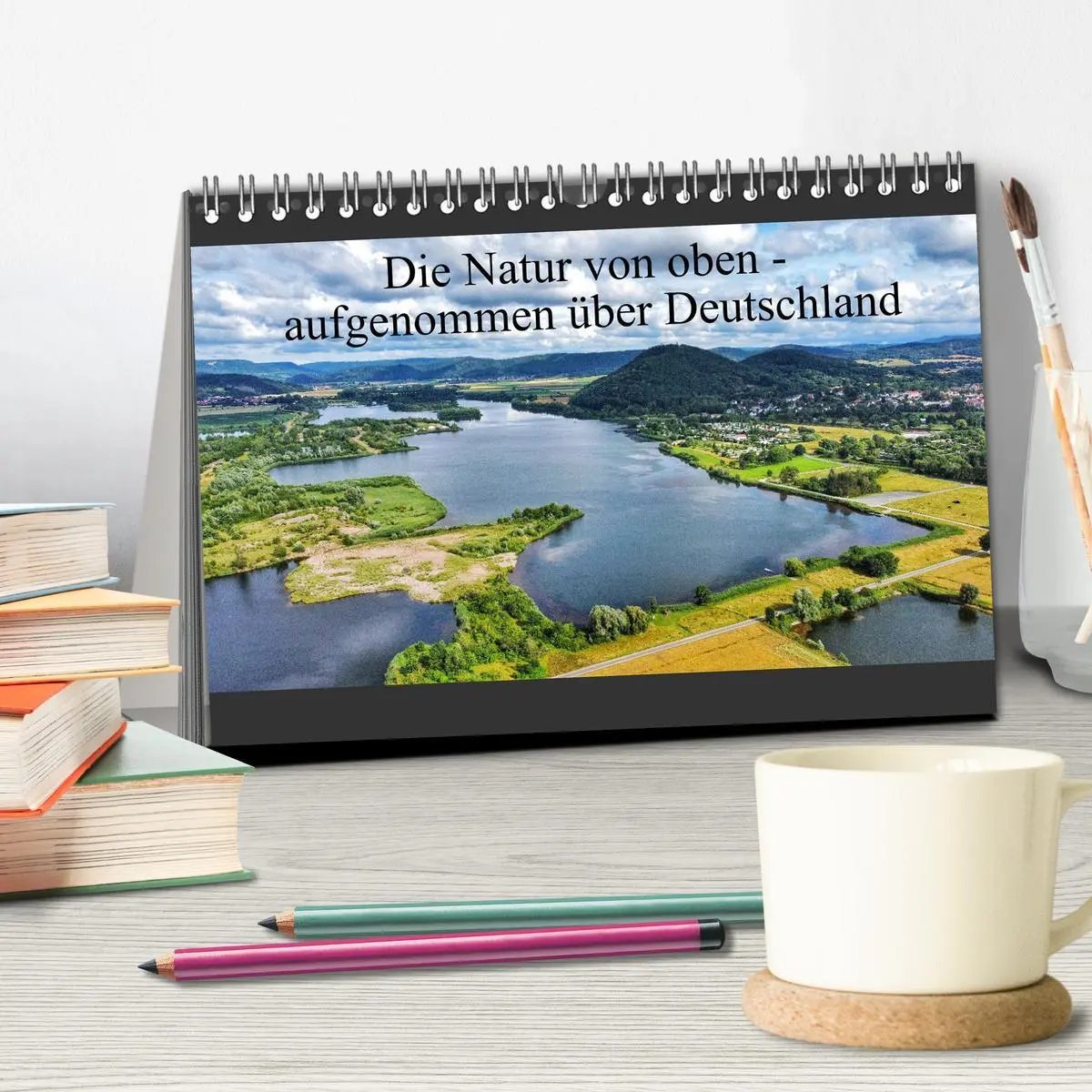 Bild: 9783457628508 | Die Natur von oben - aufgenommen über Deutschland (Tischkalender...