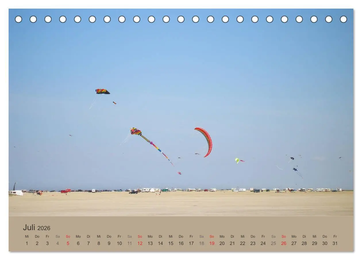 Bild: 9783457788608 | Römö - Wasser, Wind und endloser Strand (Tischkalender 2026 DIN A5...
