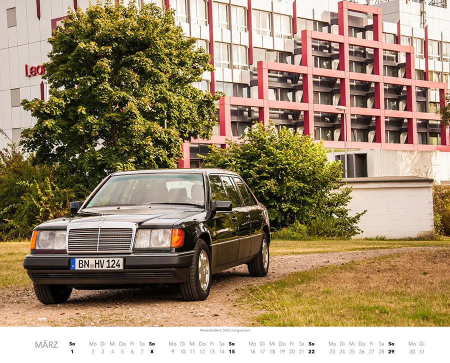 Bild: 9783966649308 | Mercedes Benz W 124 Kalender 2026 | Jan Strunk | Kalender | 14 S.