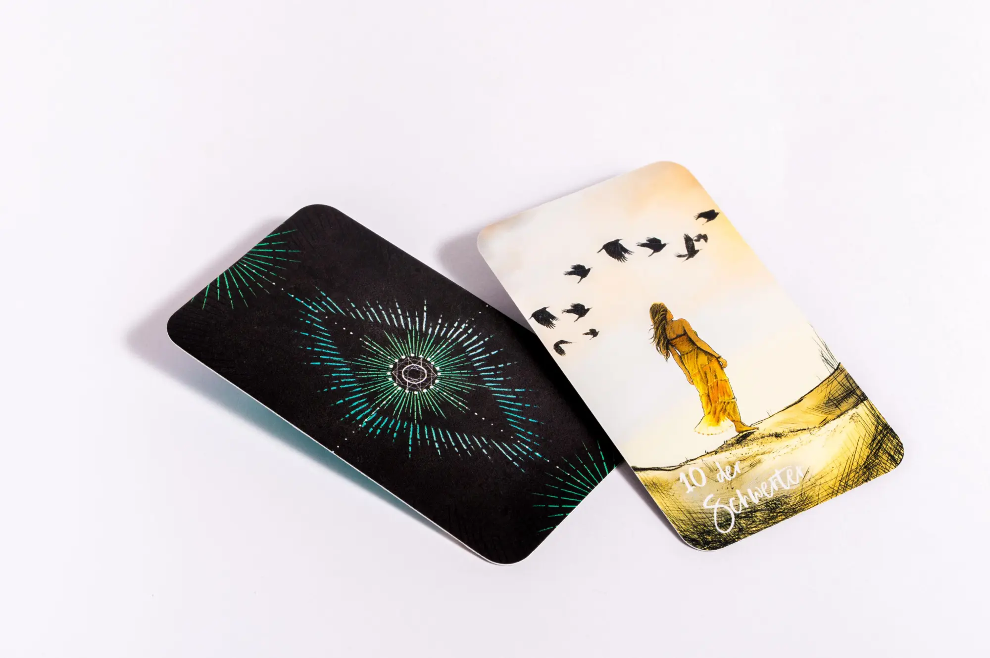 Bild: 4250939900209 | Licht und Schatten Taschen-Tarot | 78 Karten mit Begleitbuch | Box