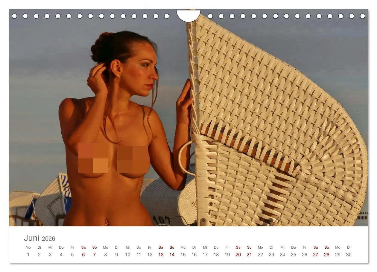Bild: 9783457940709 | Akt und Meer (Wandkalender 2026 DIN A4 quer), CALVENDO Monatskalender