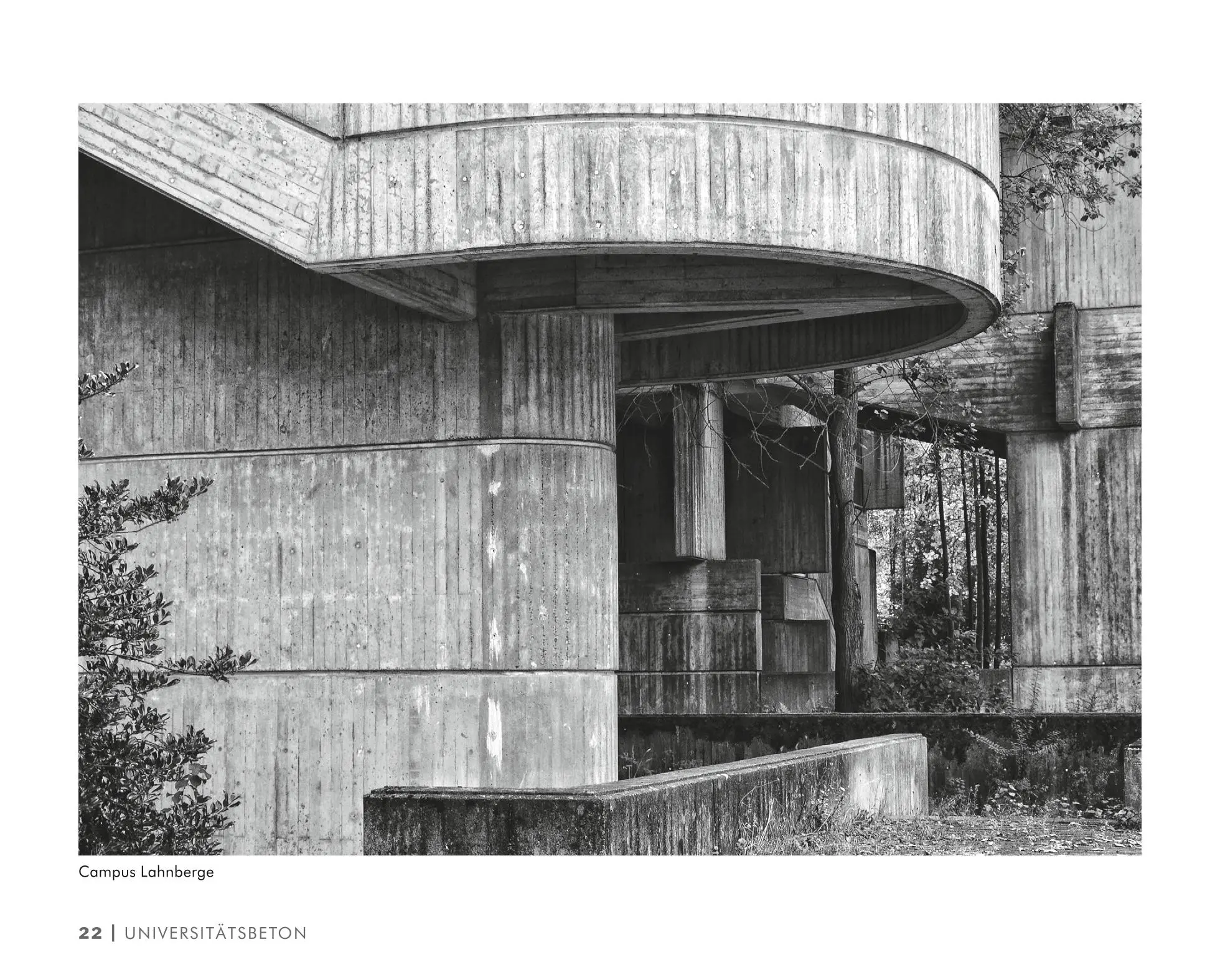 Bild: 9783741002809 | Marburg Brutal | Susanne Saker | Buch | 104 S. | Deutsch | 2022