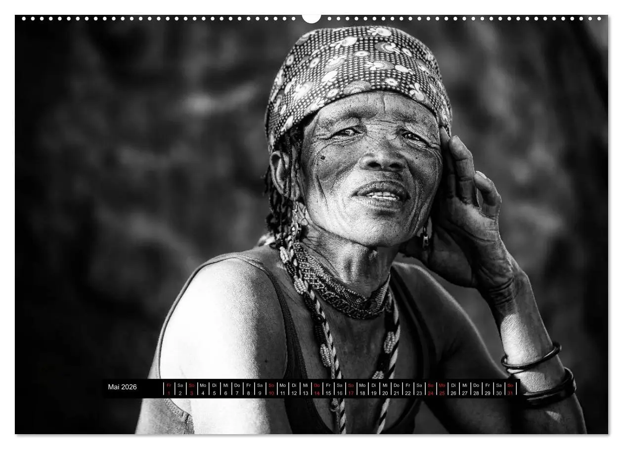 Bild: 9783516034509 | Menschen Afrikas schwarzweiß (hochwertiger Premium Wandkalender...