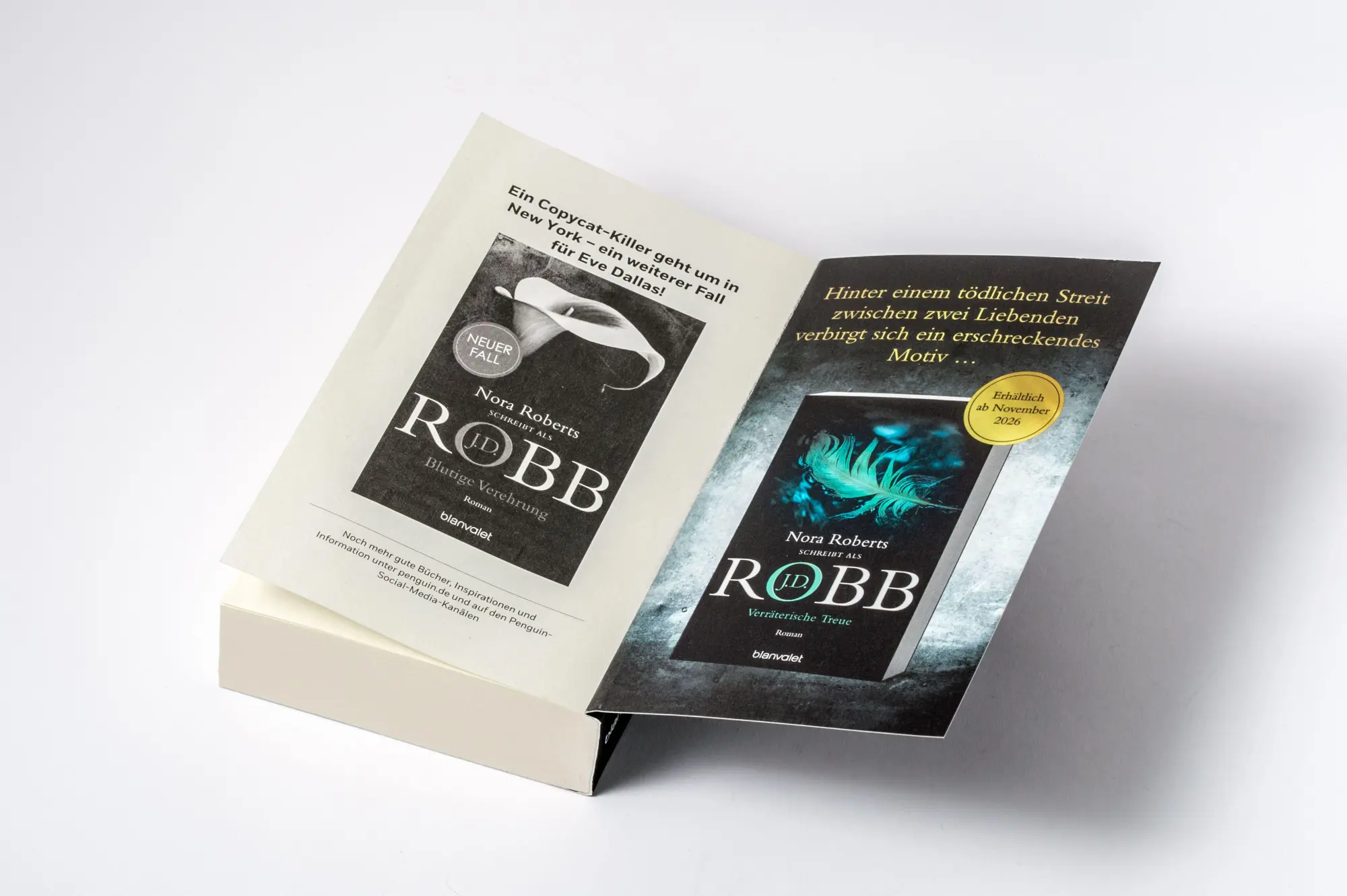 Bild: 9783734115509 | Blutiges Band | Roman | J. D. Robb | Taschenbuch | Eve Dallas | 496 S.