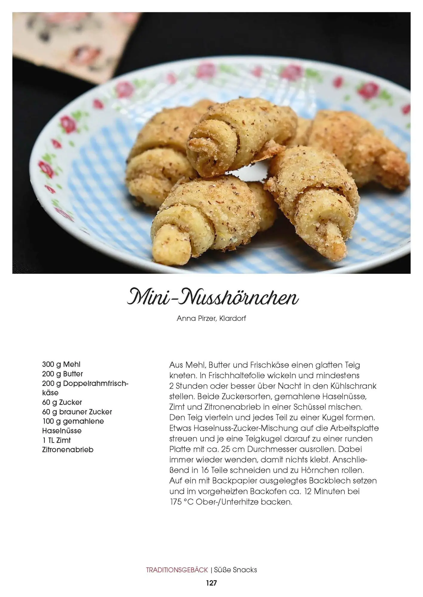 Bild: 9783892515609 | klein &amp; fein. Herzhafte Häppchen und süße Snacks - Köstliches aus...