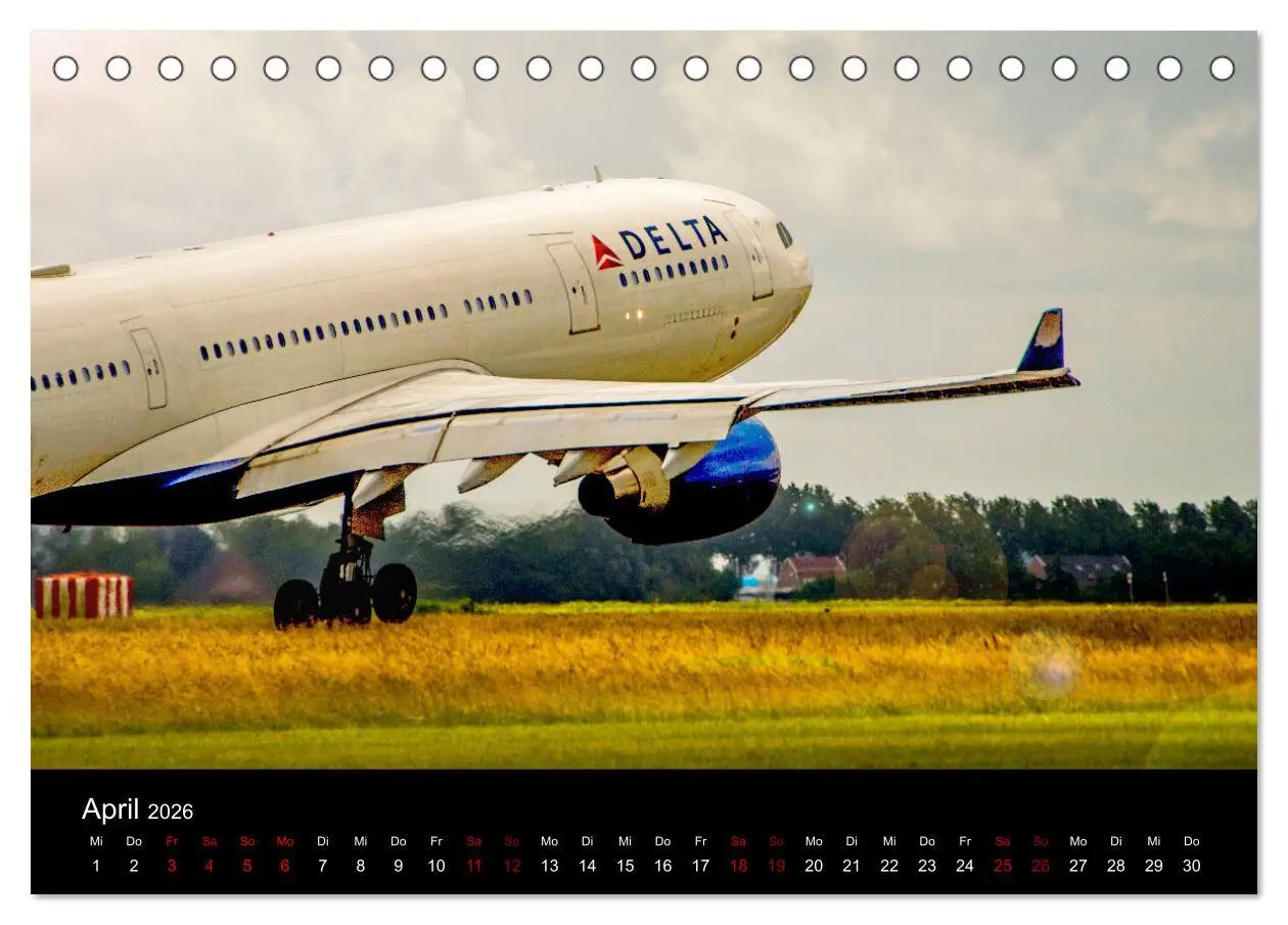 Bild: 9783457766309 | Flieger Träume 2026 (Tischkalender 2026 DIN A5 quer), CALVENDO...