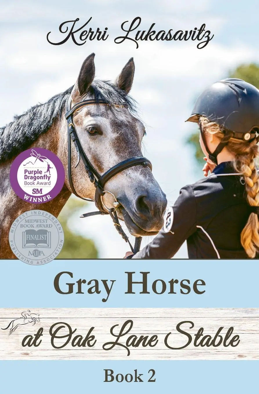 Cover: 9798988296409 | Gray Horse at Oak Lane Stable | Kerri Lukasavitz | Taschenbuch | 2023