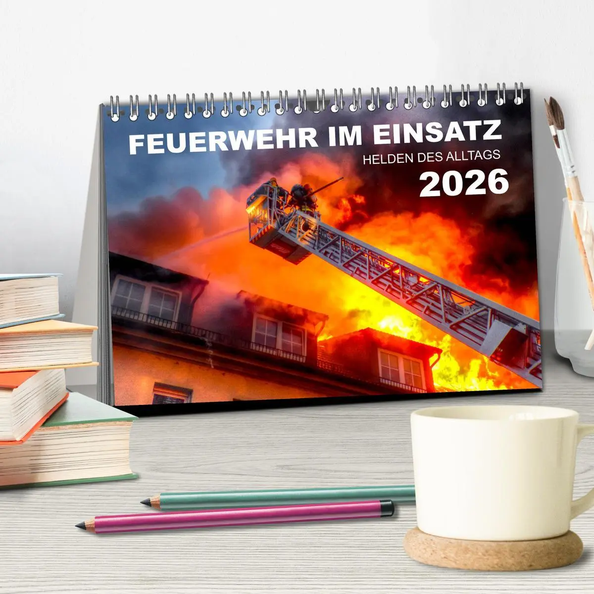 Bild: 9783457688809 | FEUERWEHR IM EINSATZ (Tischkalender 2026 DIN A5 quer), CALVENDO...